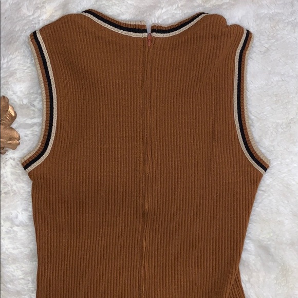 ACT III Vintage sweater top! - Picture 2 of 6